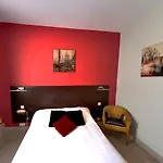 Logis Hotel-restaurant La Croix Couverte Mayenne