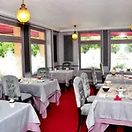 Logis Hotel-restaurant La Croix Couverte 3*