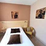 Logis Hotel-restaurant La Croix Couverte 3*