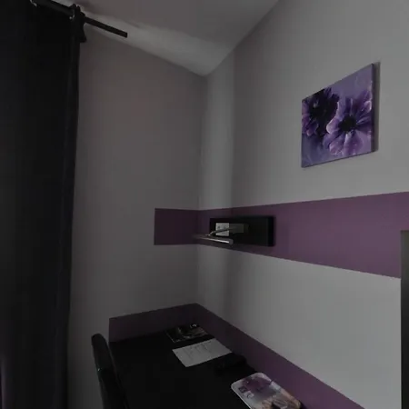 מלון Logis Hotel-restaurant La Croix Couverte מאיין