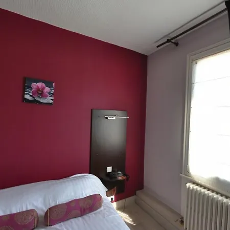 Logis Hotel-restaurant La Croix Couverte