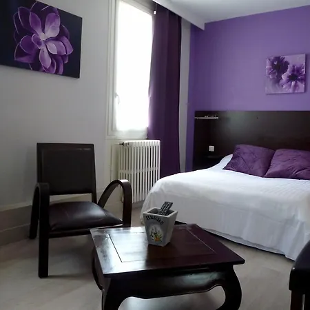 מלון Logis Hotel-restaurant La Croix Couverte 3*