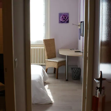 Logis Hotel-restaurant La Croix Couverte