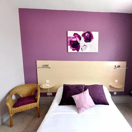 מלון Logis Hotel-restaurant La Croix Couverte מאיין