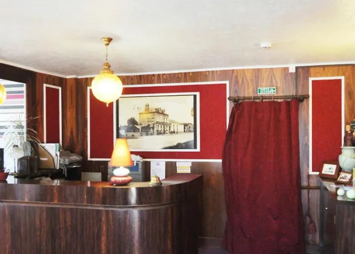 Hotel Logis Hotel-restaurant La Croix Couverte