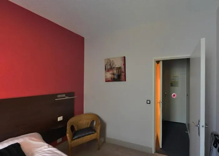 Hotel Logis Hotel-restaurant La Croix Couverte