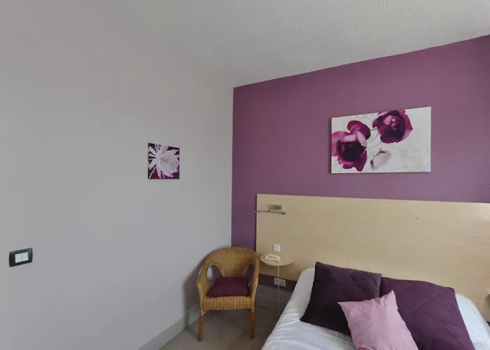 Hotel Logis Hotel-restaurant La Croix Couverte