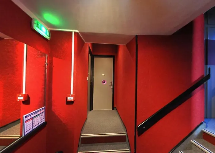 Logis Hotel-restaurant La Croix Couverte