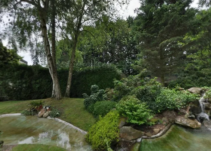 Hotel Logis Hotel-restaurant La Croix Couverte Mayenne