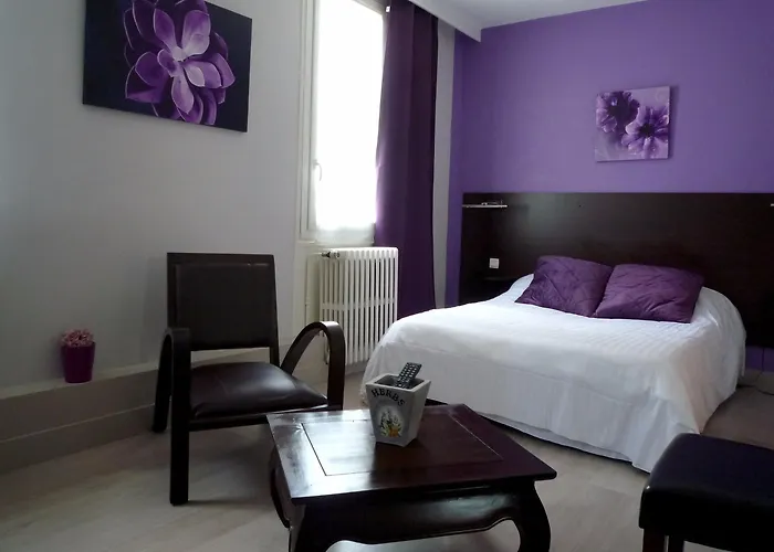 Hotel Logis Hotel-restaurant La Croix Couverte 3*