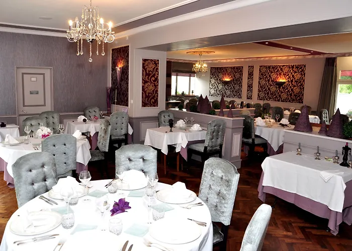 Logis Hotel-restaurant La Croix Couverte 3* Mayenne