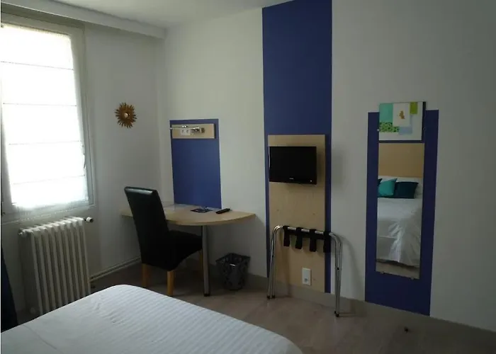 Hotel Logis Hotel-restaurant La Croix Couverte