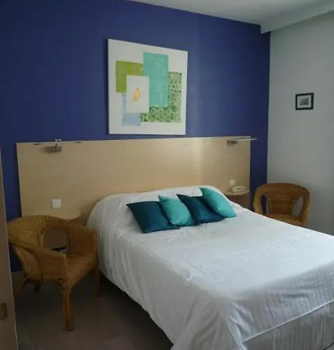 Hotel Logis Hotel-restaurant La Croix Couverte 3*