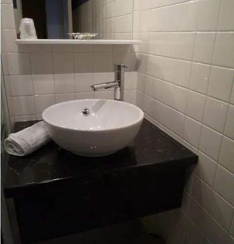 Logis Hotel-restaurant La Croix Couverte Hotel 3*