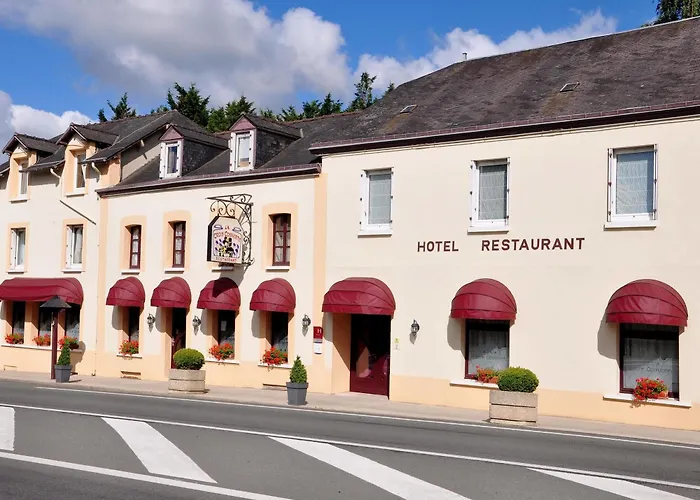 Logis Hotel-restaurant La Croix Couverte 3* Mayenne