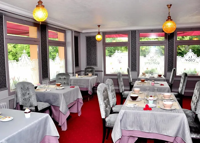 Logis Hotel-restaurant La Croix Couverte