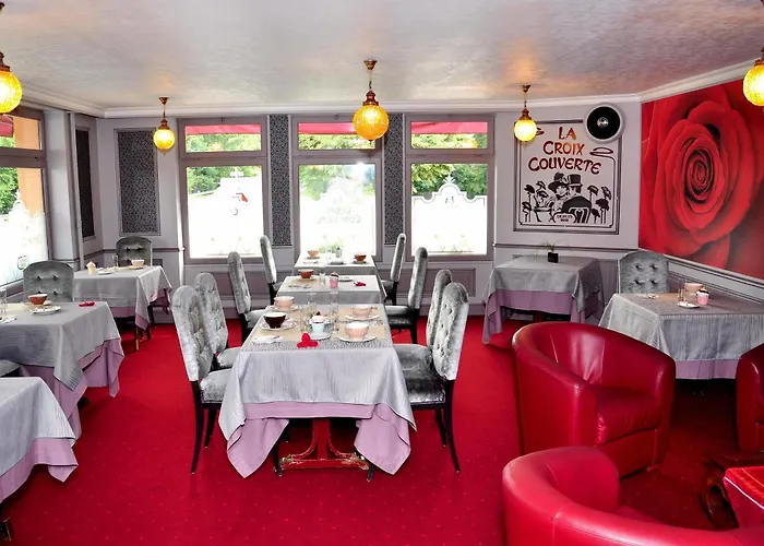 Hotel Logis Hotel-restaurant La Croix Couverte
