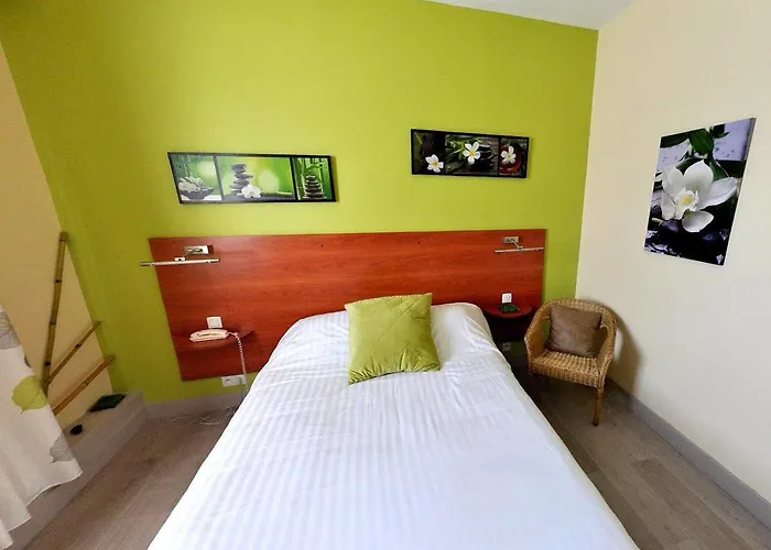 Logis Hotel-restaurant La Croix Couverte