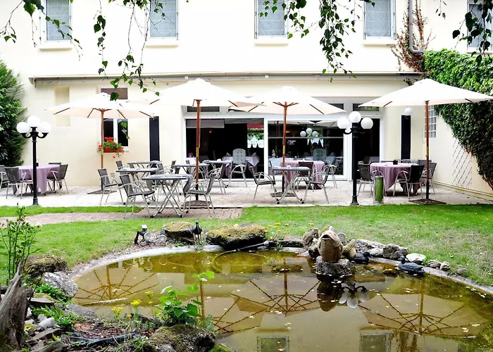 Logis Hotel-restaurant La Croix Couverte